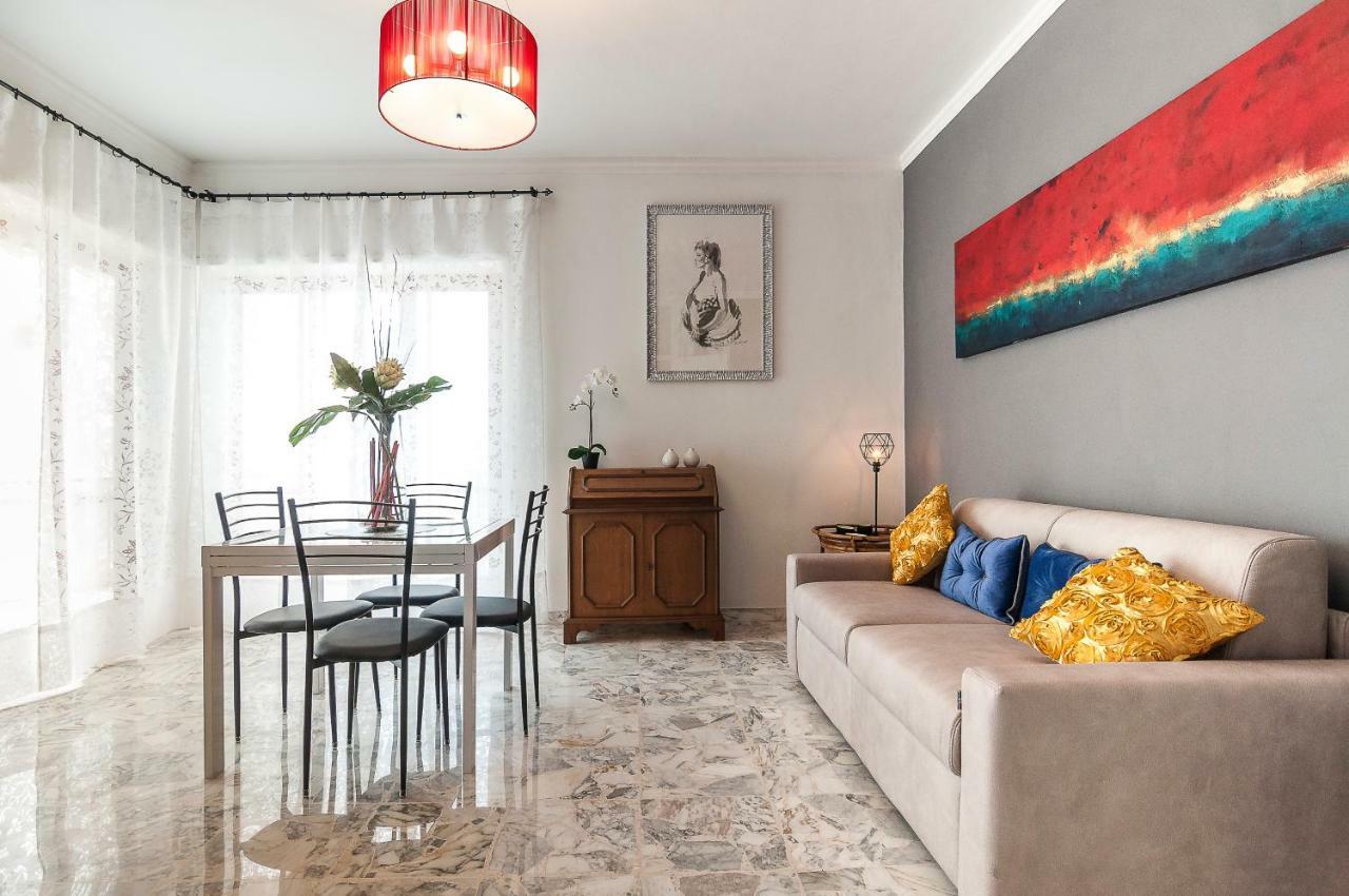 Casa Vacanza Flora Lägenhet Sperlonga Exteriör bild